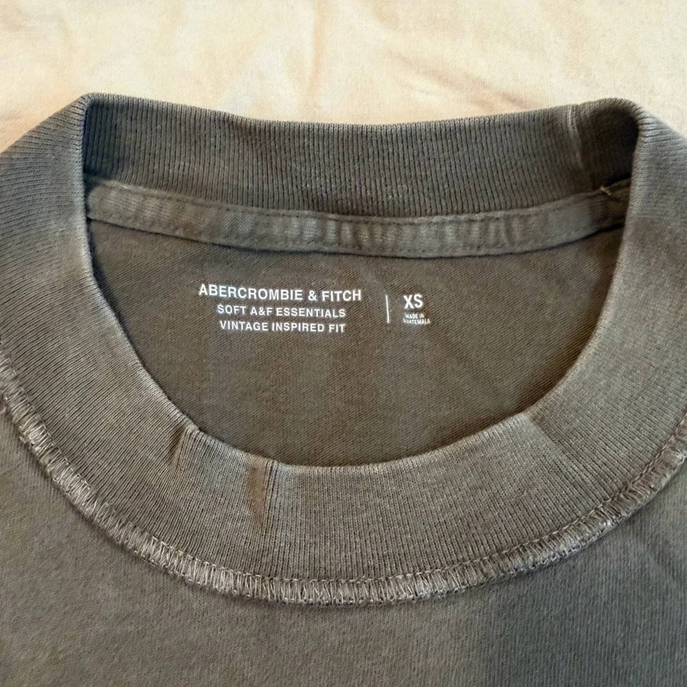 Abercrombie & Fitch Distressed Vintage-Inspired Tee. - Picture 2 of 6